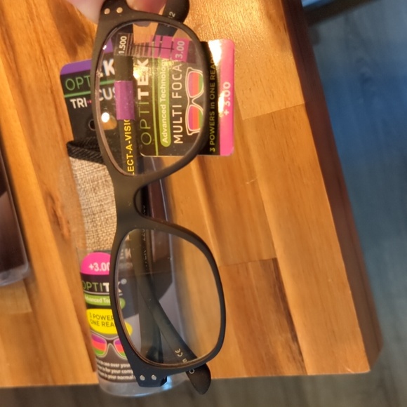 Optitek Tri-Focus readers +3.00 A10 NWT - Picture 6 of 7